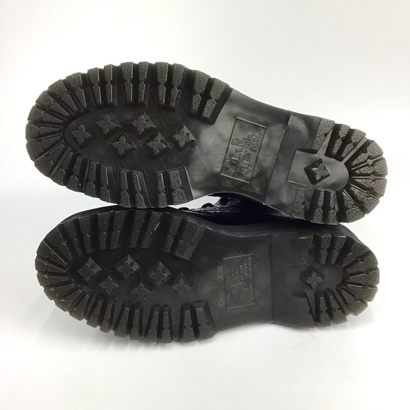 Dr. Martens Sinclair Croc Embossed Platform Boots - Picture 6 of 10